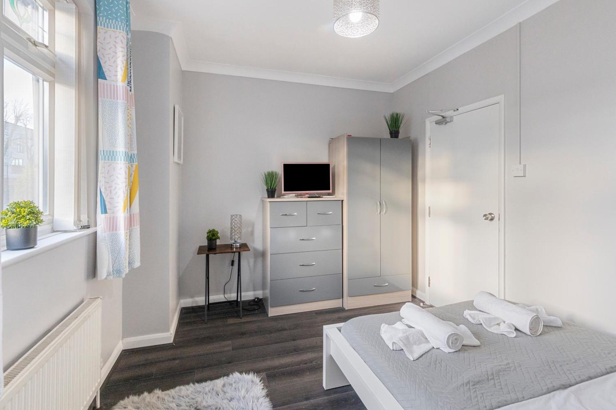 Chrystal Palace Stays With Free Parking Lambeth Лондон Екстериор снимка